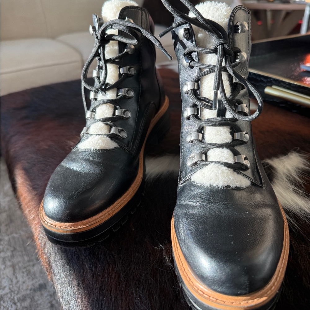 Indigo Road Irindiran Lace Up fur Ankle boots * Size 8.5